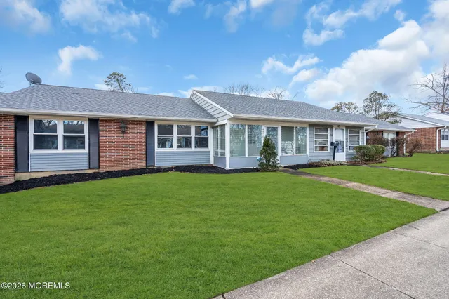 $239,900 | 482 C Thornbury Court, Lakewood, NJ 08701