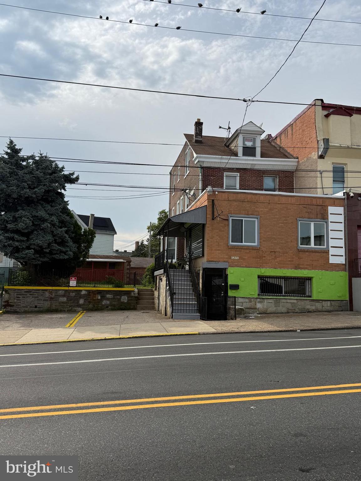 5244 Rising Sun Avenue Philadelphia, PA 19120 - Photo 2 of 34 Front View