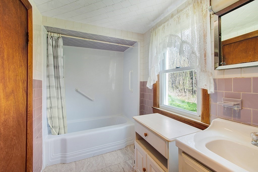 159 Jewell Hill Road Ashburnham, MA 01430 - Photo 18 of 41 Gallery Image 18