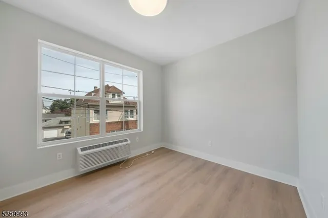 $2,888 | 1 Center Street, Unit 305, Clifton, NJ 07011