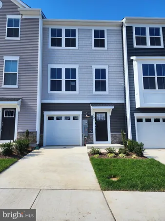 $1,950 | 257 Newton Pippin Drive, Martinsburg, WV 25403