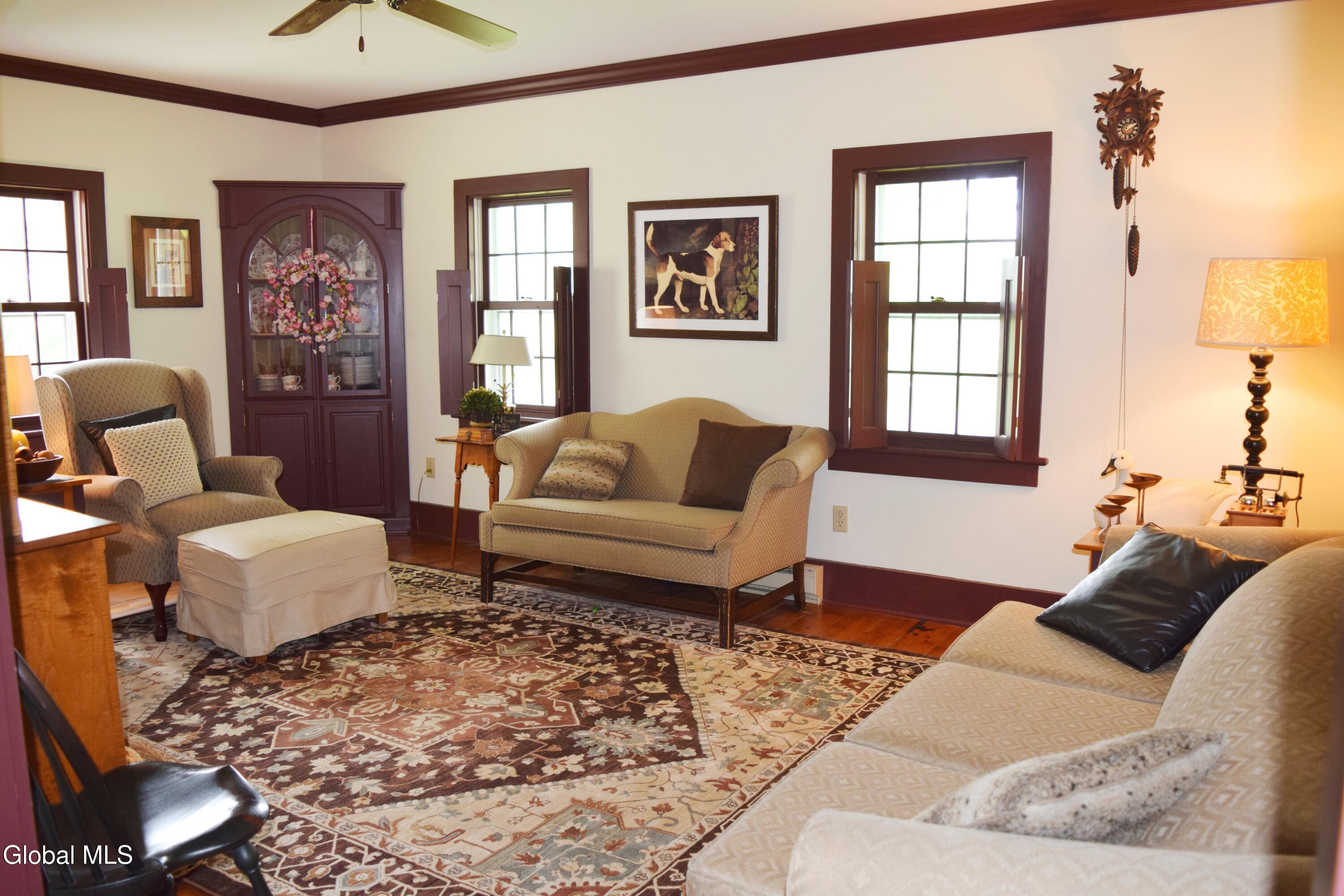 944 Stony Point Road Schodack, NY 12033 - Photo 52 of 99 Living Room