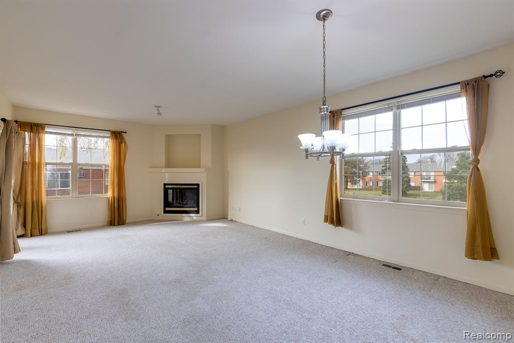 28872 Five Mile Road Livonia, MI 48154 - Photo 17 of 23