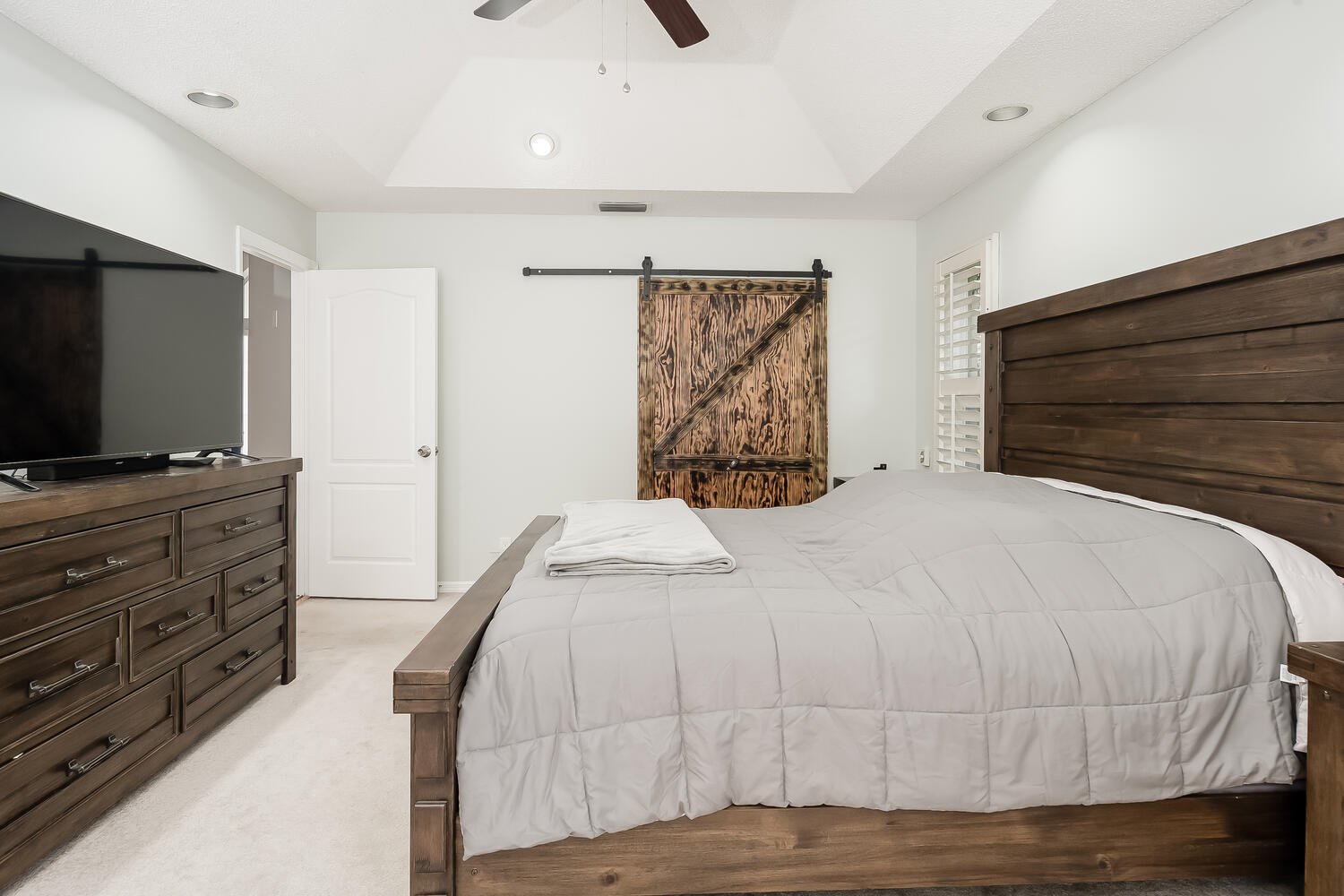 22264 Collington Drive Boca Raton, FL 33428 - Photo 20 of 36 Must See Property-large-022-027-Master B