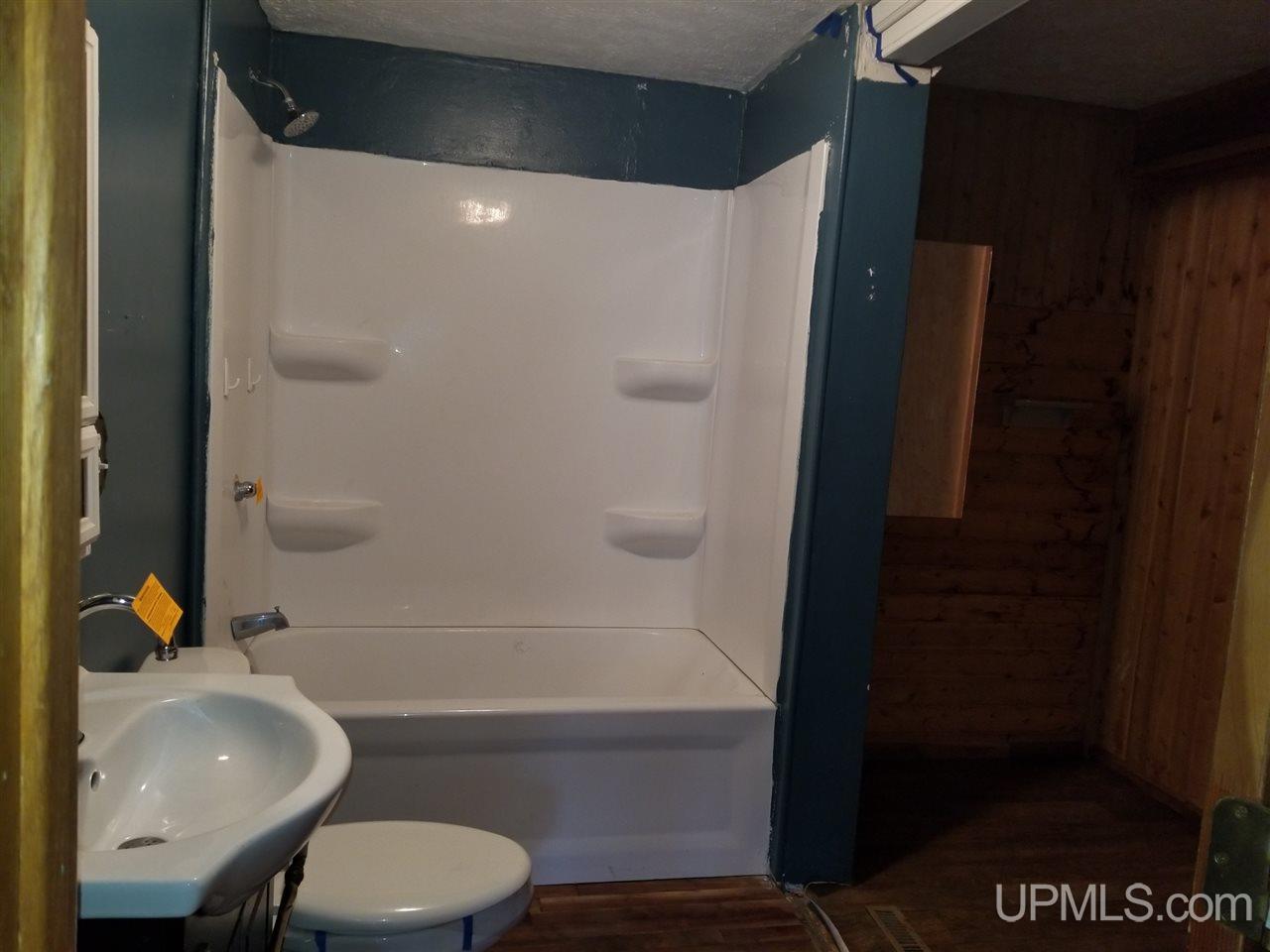339 Carp Street Ishpeming, MI 49849 - Photo 13 of 21 Gallery Image 13