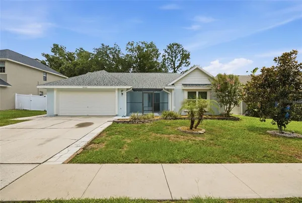 $390,000 | 2023 Darlington Oak Drive, Seffner, FL 33584