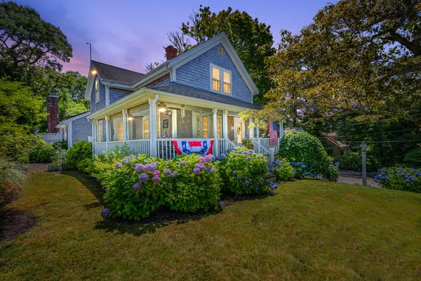 $1,265,000 | 181 School Street, Cotuit, MA 02635