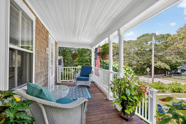 $1,265,000 | 181 School Street, Cotuit, MA 02635
