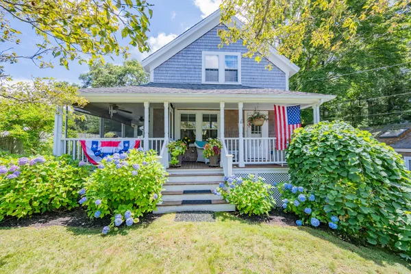 $1,265,000 | 181 School Street, Cotuit, MA 02635