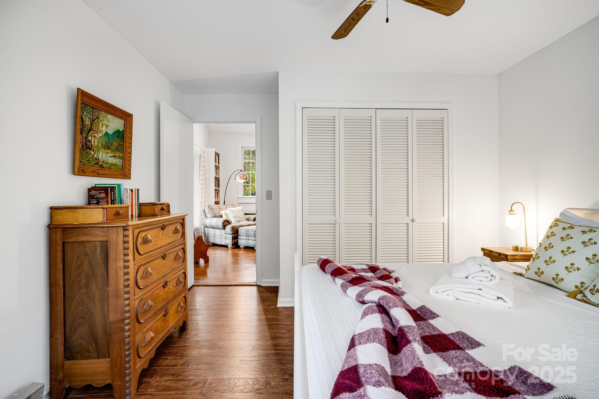 336-351 Colony Road Hendersonville, NC 28792 - Photo 15 of 41 Gallery Image 15