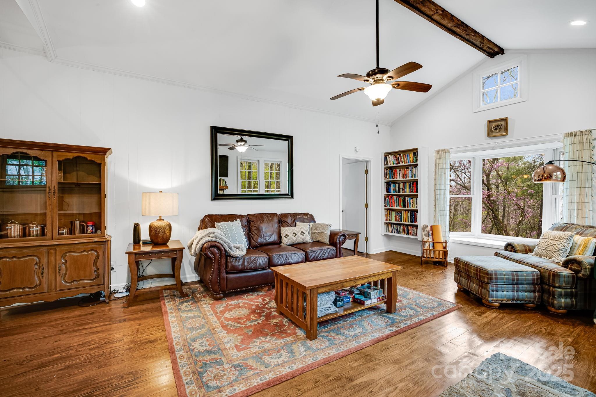 336-351 Colony Road Hendersonville, NC 28792 - Photo 8 of 41 Gallery Image 8