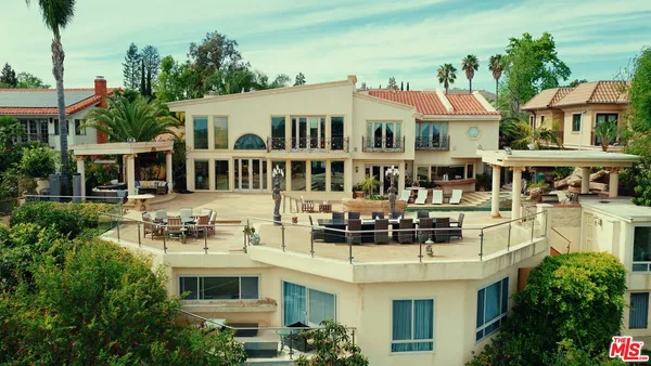 $6,295,000 | 2716 Casiano Road, Los Angeles, CA 90077