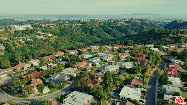 $6,295,000 | 2716 Casiano Road, Los Angeles, CA 90077