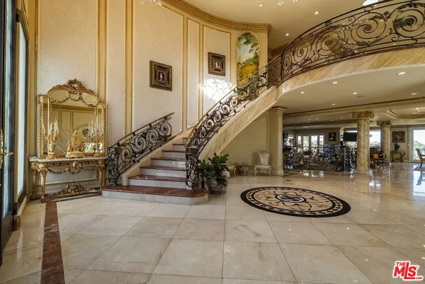 $6,295,000 | 2716 Casiano Road, Los Angeles, CA 90077