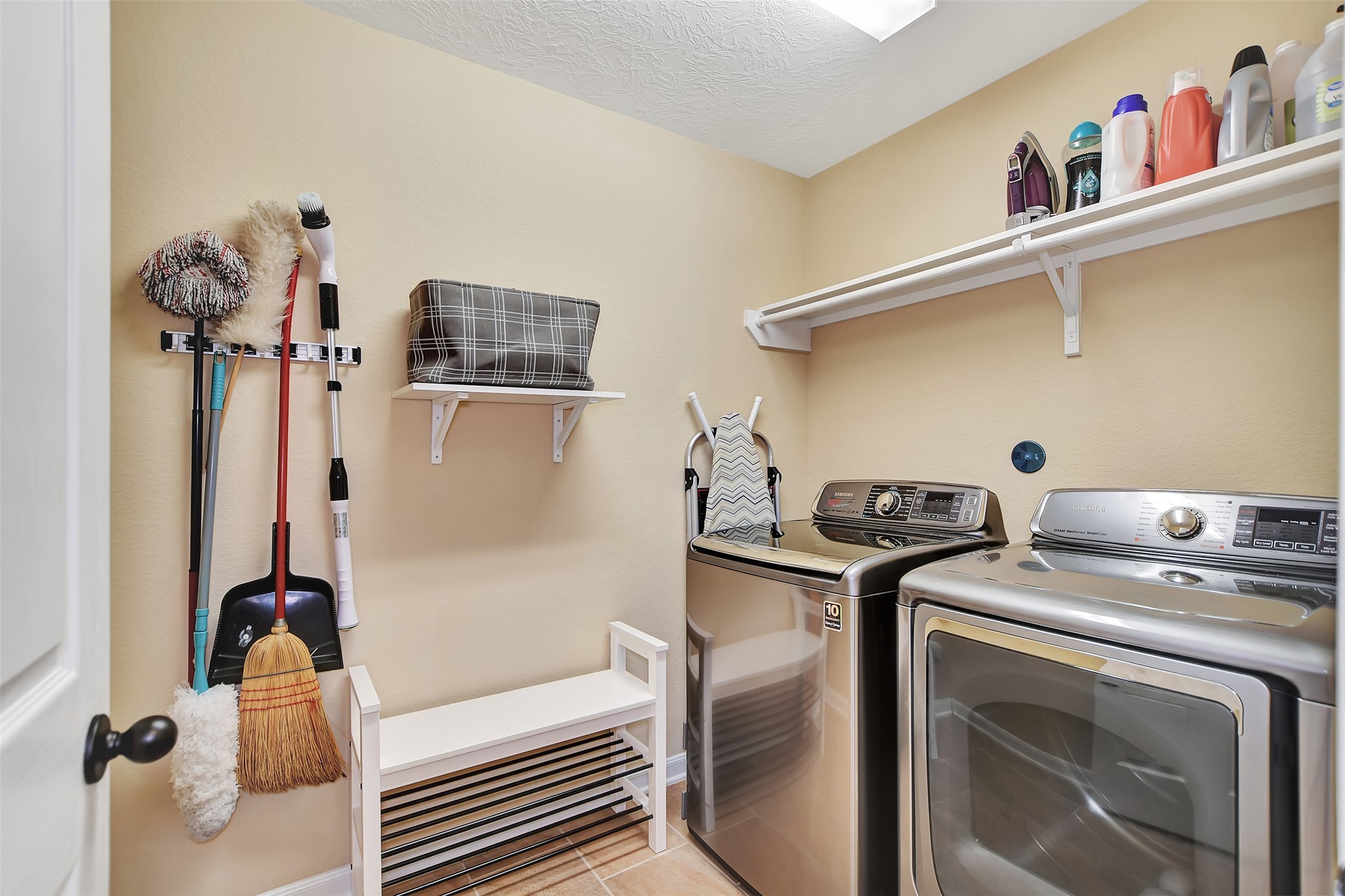 9706 Lockhart Reach Lane Humble, TX 77396 - Photo 23 of 25 a utility room with dryer and washer