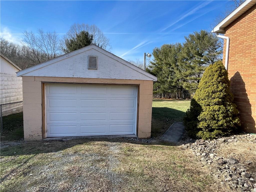 535 Broadford Road Connellsville, PA 15425 - Photo 15 of 16