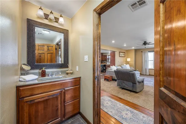 $340,000 | 5976 Pratt Road, Neodesha, KS 66757