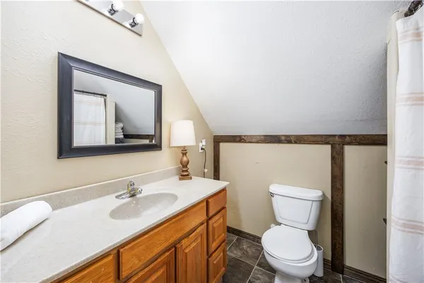 $329,999 | 5976 Pratt Road, Neodesha, KS 66757