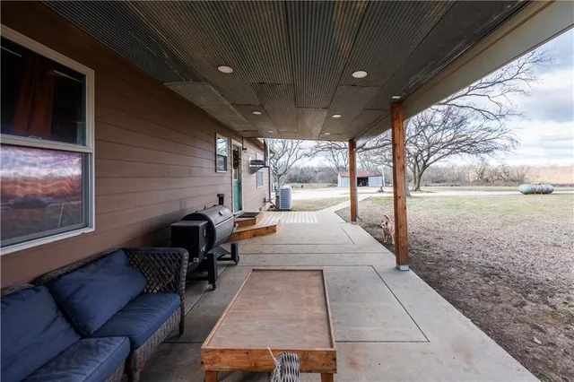 $340,000 | 5976 Pratt Road, Neodesha, KS 66757