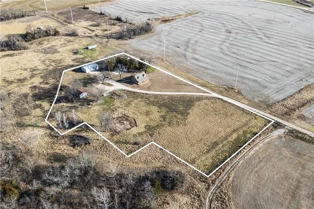 $340,000 | 5976 Pratt Road, Neodesha, KS 66757