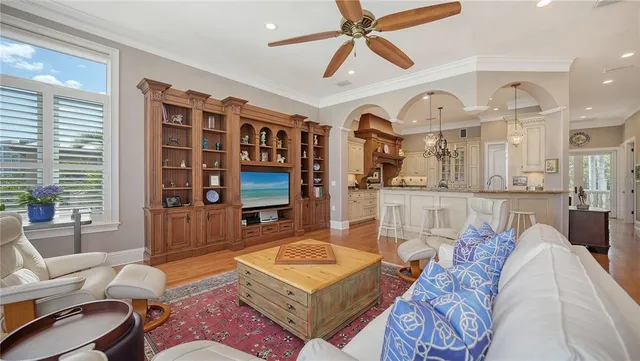 $4,300,000 | 975 Whitakers Lane, Sarasota, FL 34236