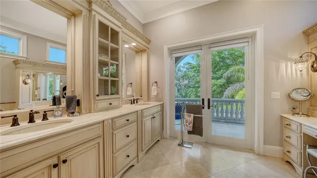 $4,300,000 | 975 Whitakers Lane, Sarasota, FL 34236