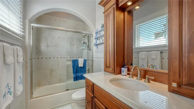 $4,300,000 | 975 Whitakers Lane, Sarasota, FL 34236