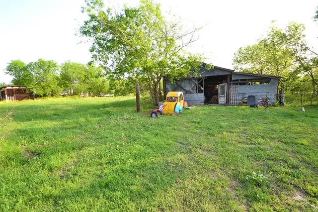 $2,250,000 | 8802 Evelyn Road, Buda, TX 78610