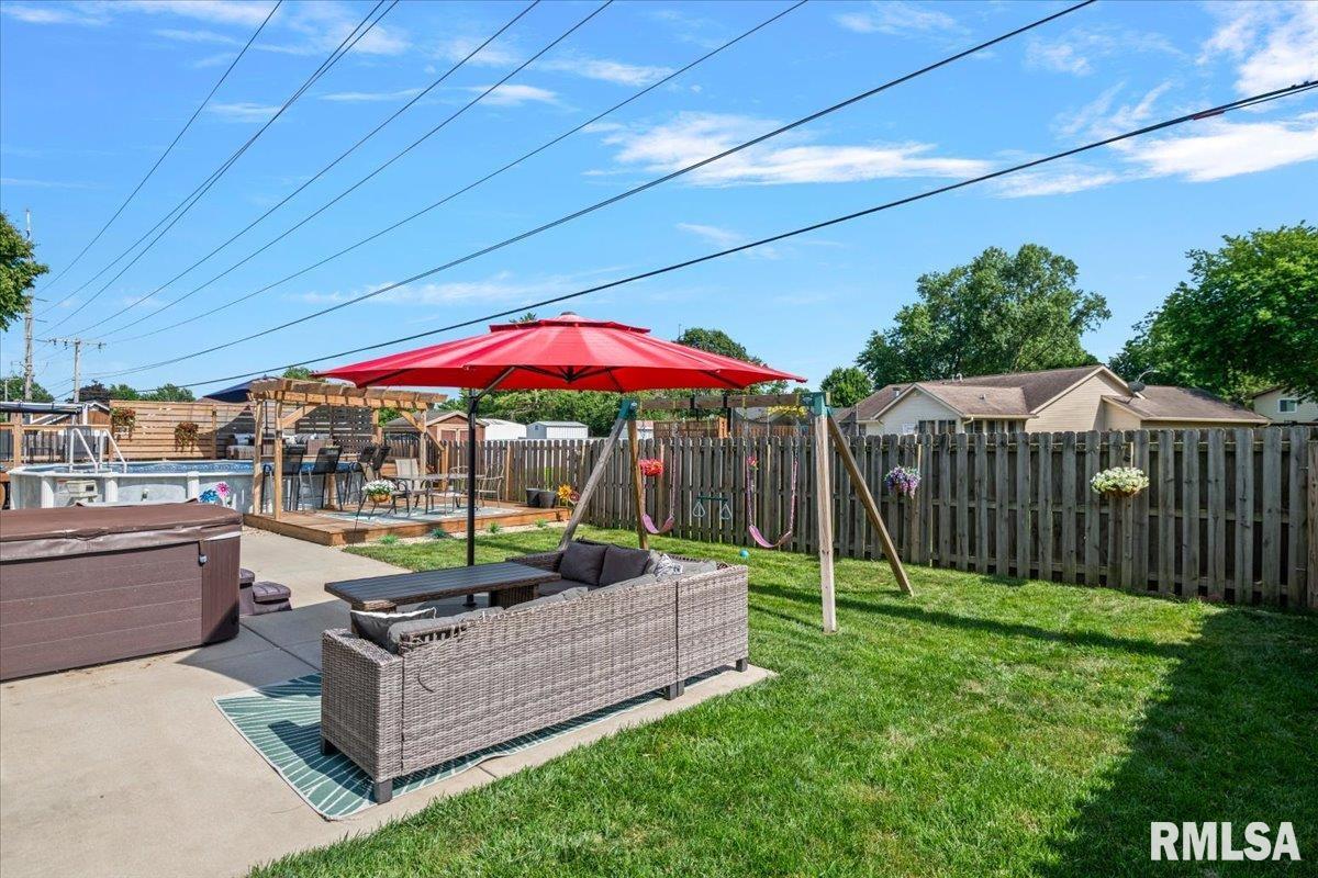 3824 Viking Boulevard Springfield, IL 62712 - Photo 32 of 37