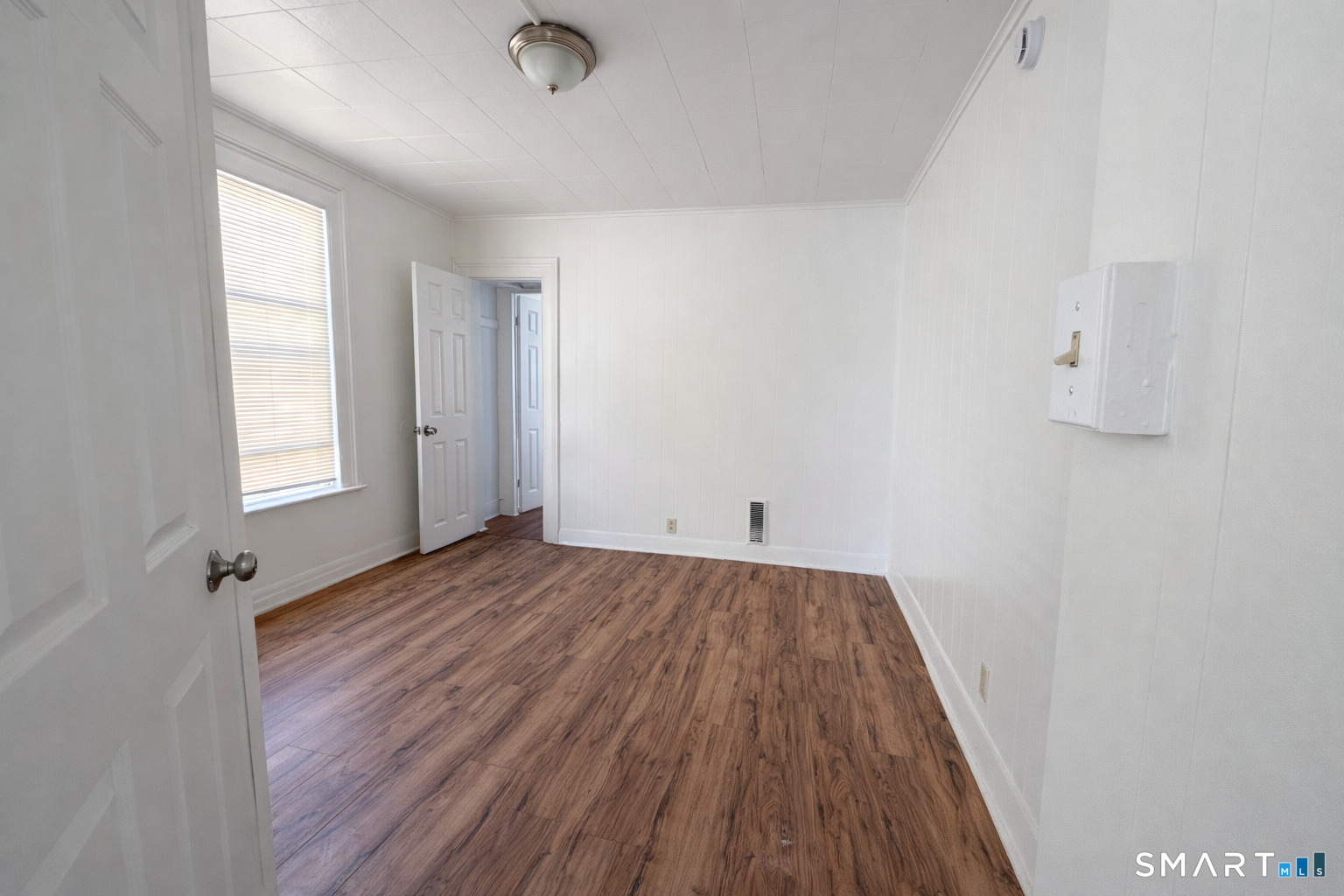 96 Franklin Street Meriden, CT 06450 - Photo 3 of 6