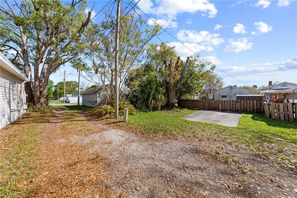 $249,000 | 804 Massachusetts Avenue, St. Cloud, FL 34769