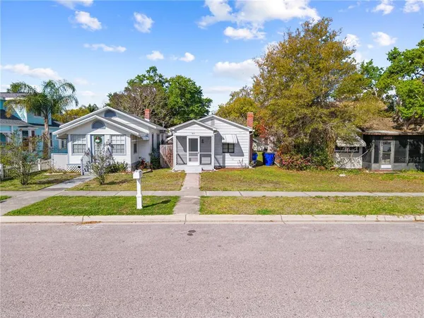 $249,000 | 804 Massachusetts Avenue, St. Cloud, FL 34769