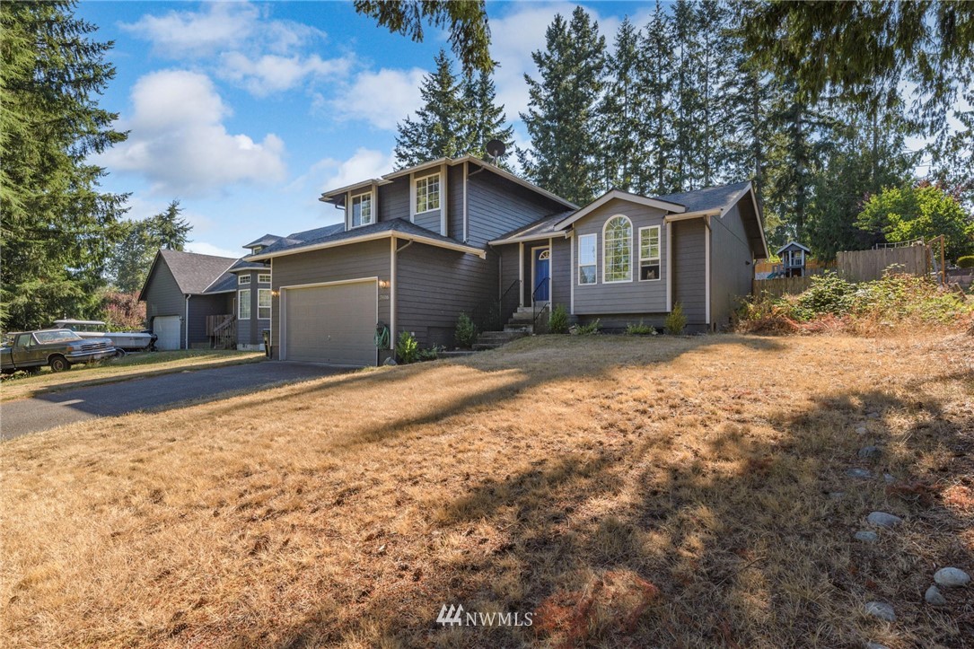 7406 Vandermark Road East Bonney Lake, WA 98391 - Photo 2 of 17