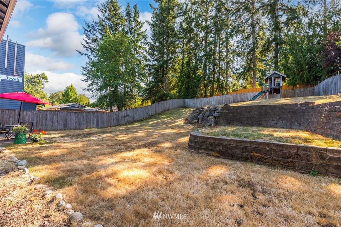 7406 Vandermark Road East Bonney Lake, WA 98391 - Photo 16 of 17