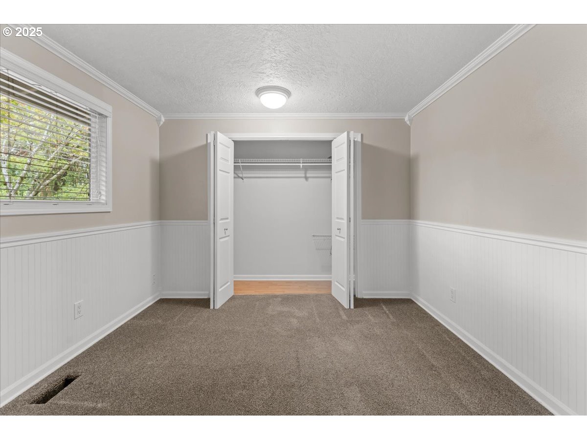 20624 Southwest Rosa Drive Beaverton, OR 97078 - Photo 18 of 36