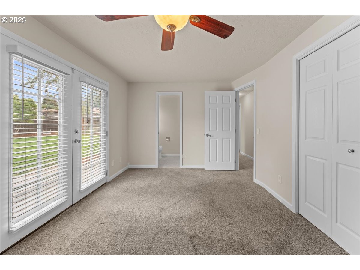 20624 Southwest Rosa Drive Beaverton, OR 97078 - Photo 21 of 36