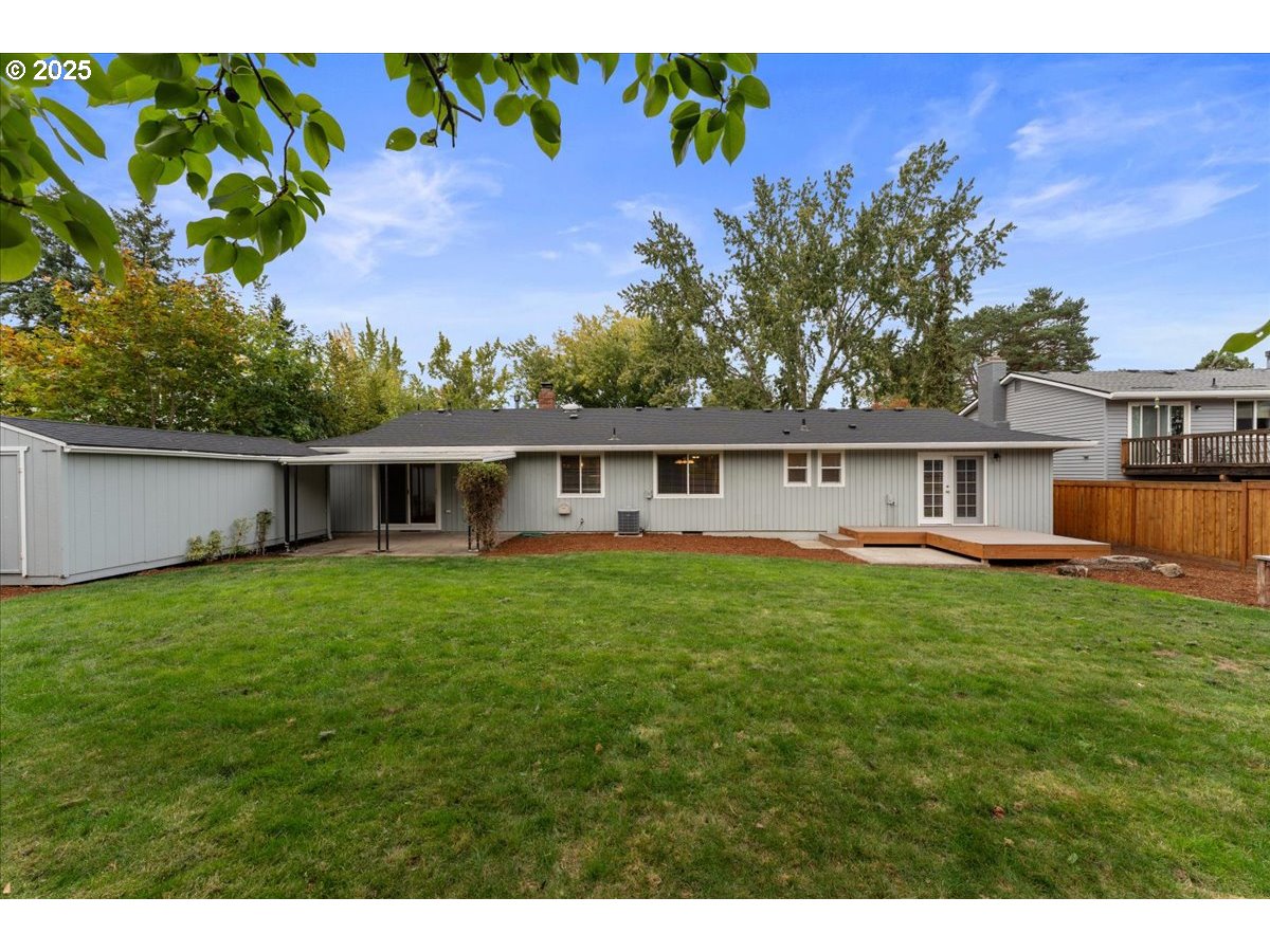 20624 Southwest Rosa Drive Beaverton, OR 97078 - Photo 29 of 36