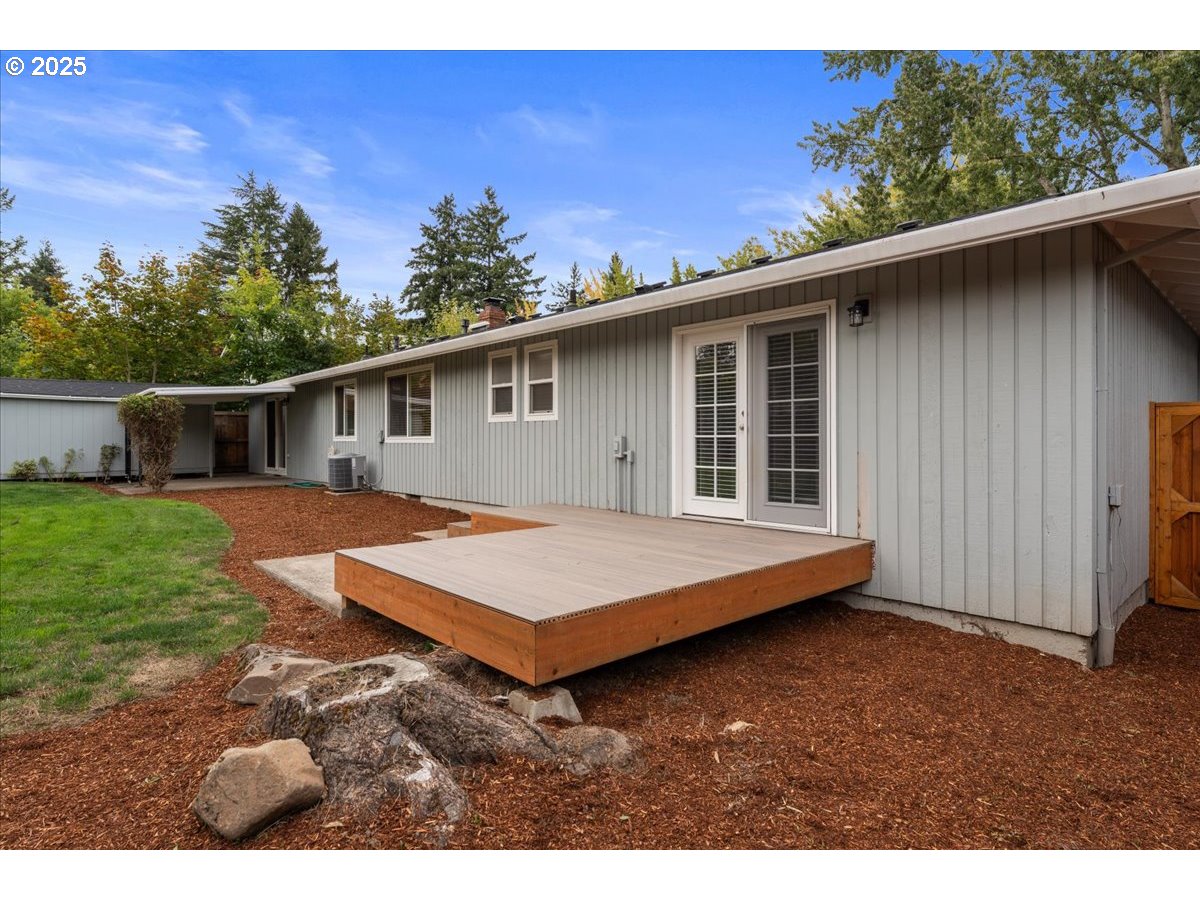 20624 Southwest Rosa Drive Beaverton, OR 97078 - Photo 30 of 36