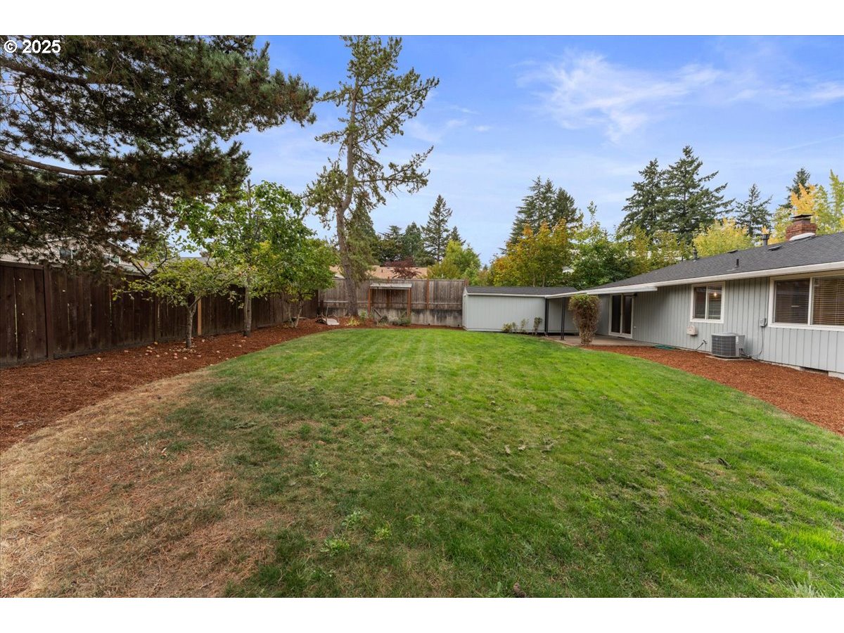 20624 Southwest Rosa Drive Beaverton, OR 97078 - Photo 33 of 36