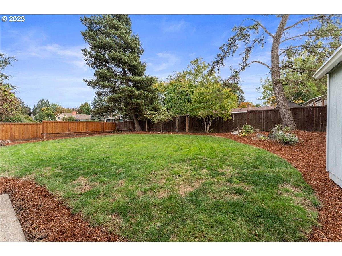 20624 Southwest Rosa Drive Beaverton, OR 97078 - Photo 35 of 36