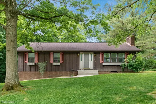 $339,000 | 2560 Tarkman Drive, Nashport, OH 43830