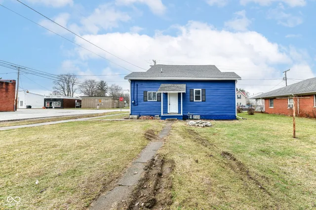 $169,900 | 302 Main Street, Kennard, IN 47351