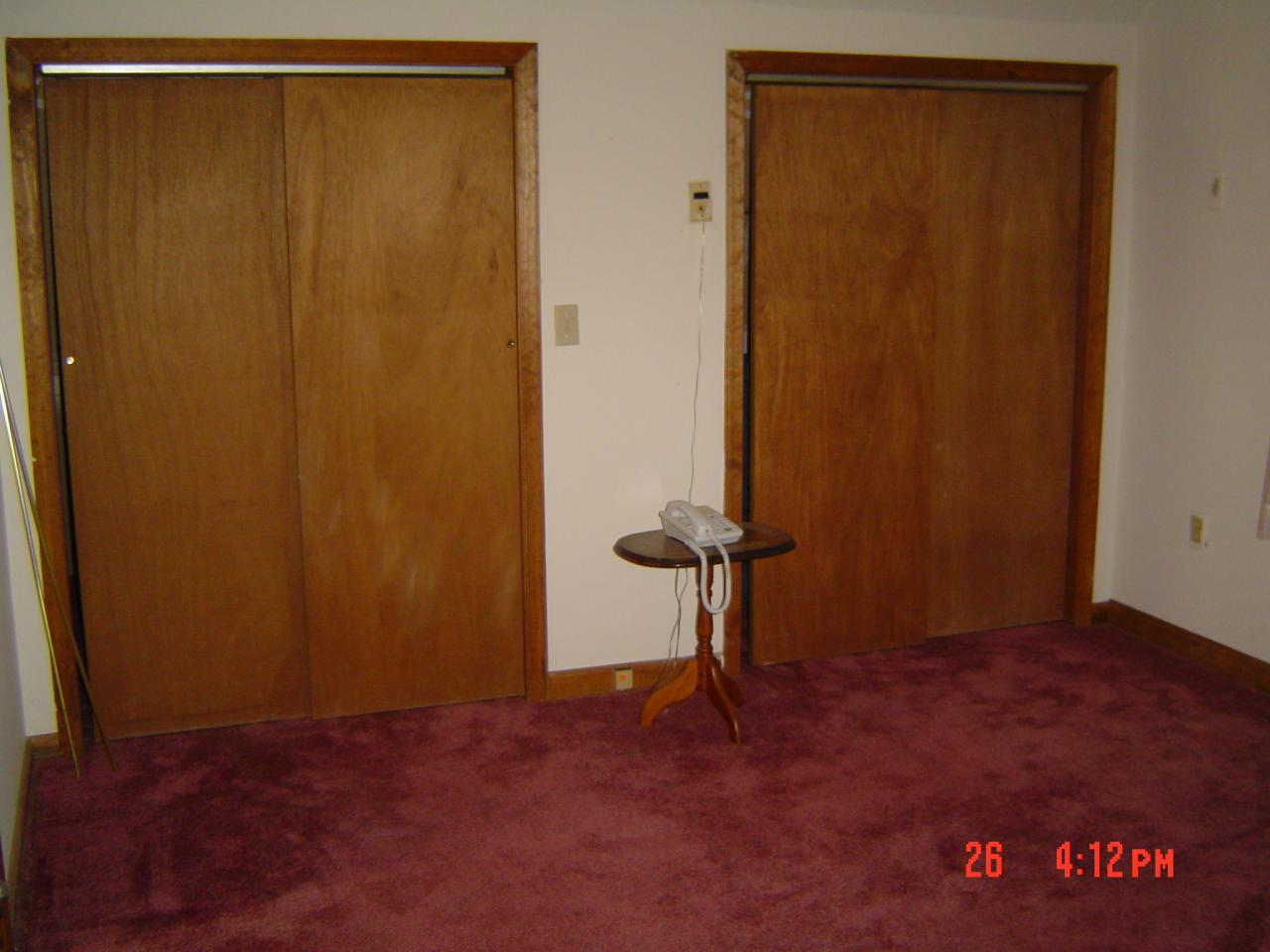98 Wilderland Road Tamiment, PA 18371 - Photo 8 of 10 2ND FLOOR BEDROOM