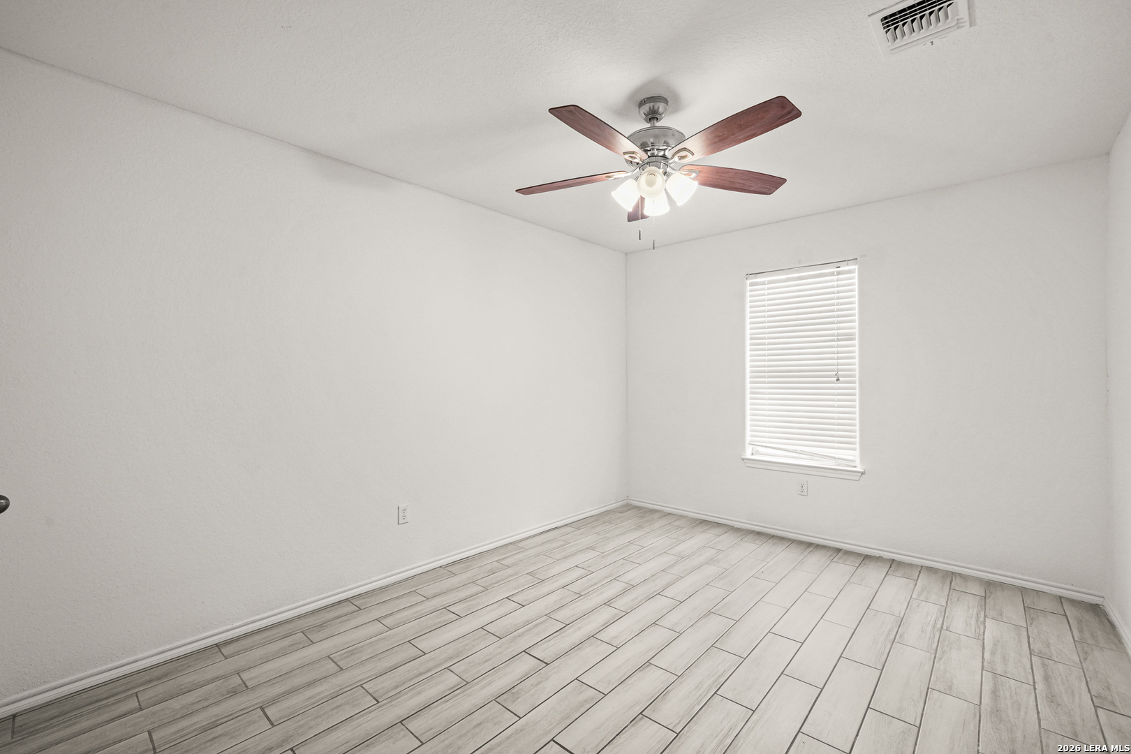 725 Cimarron Square Poteet, TX 78065 - Photo 26 of 37