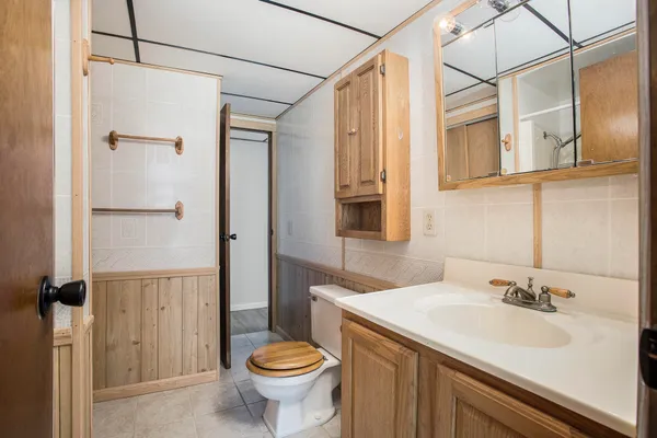 $392,500 | 6371 Wood School Road, Freeport, MI 49325