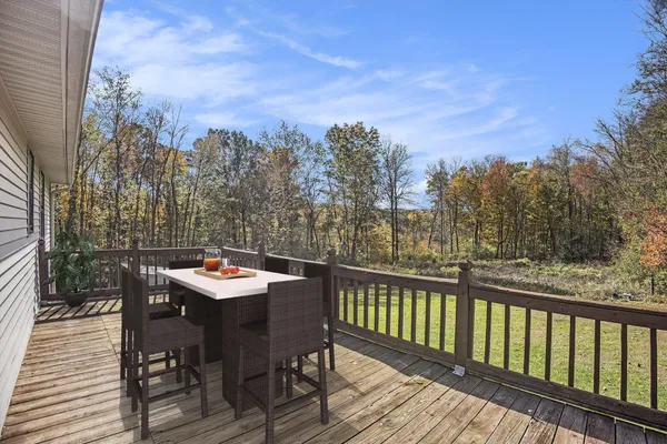 $392,500 | 6371 Wood School Road, Freeport, MI 49325