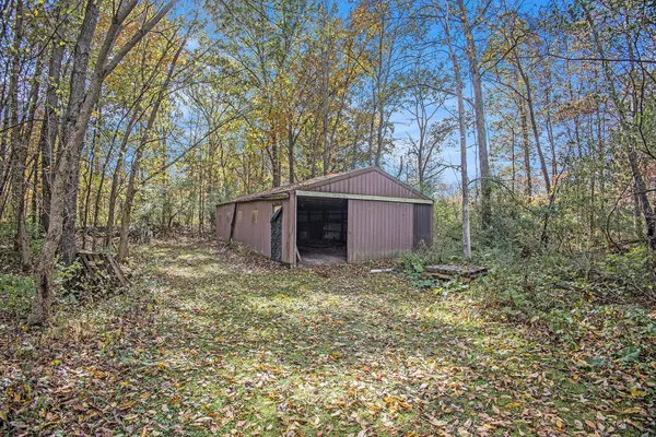 $392,500 | 6371 Wood School Road, Freeport, MI 49325