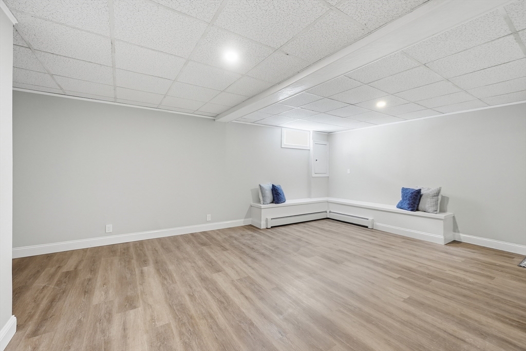 173 Orient Street Worcester, MA 01604 - Photo 30 of 42