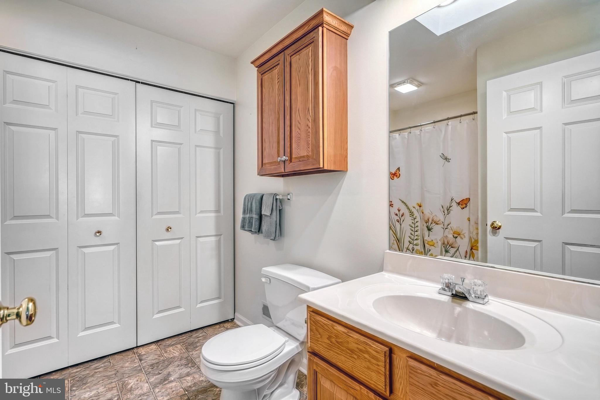 644 Kyle Road York, PA 17404 - Photo 21 of 35 Full Hall Bath