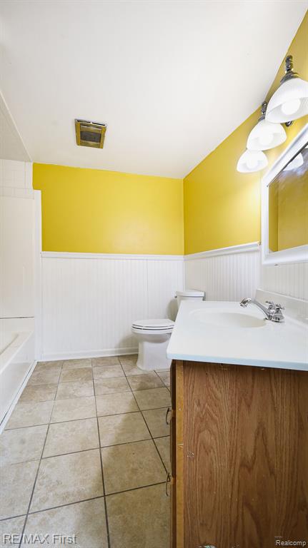 49435 Fairchild Road Macomb, MI 48042 - Photo 16 of 41